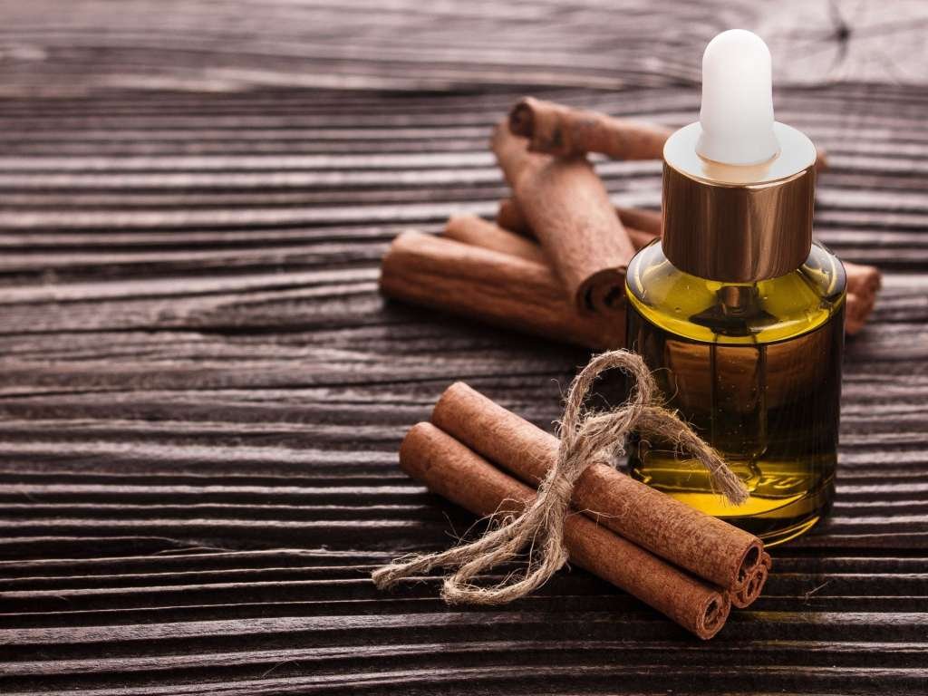 The Best Essential Oils To Try This Winter The Best Essential Oils To Try This Winter