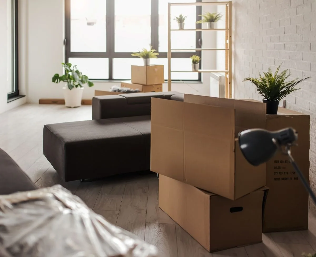 Best Tips for Moving Across the Country Alone