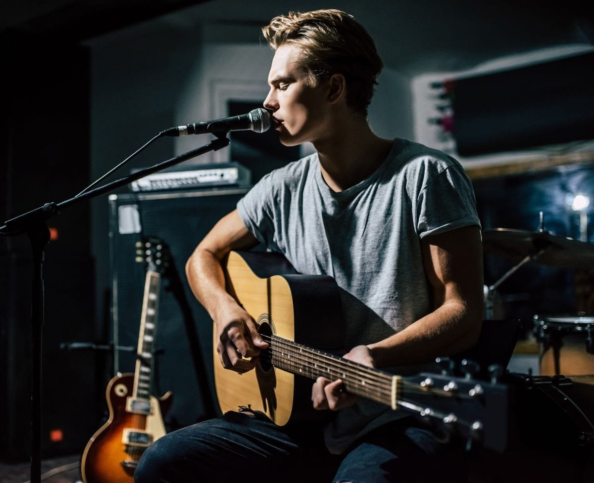 Successful Habits of Musicians You Should Follow Successful Habits of Musicians You Should Follow