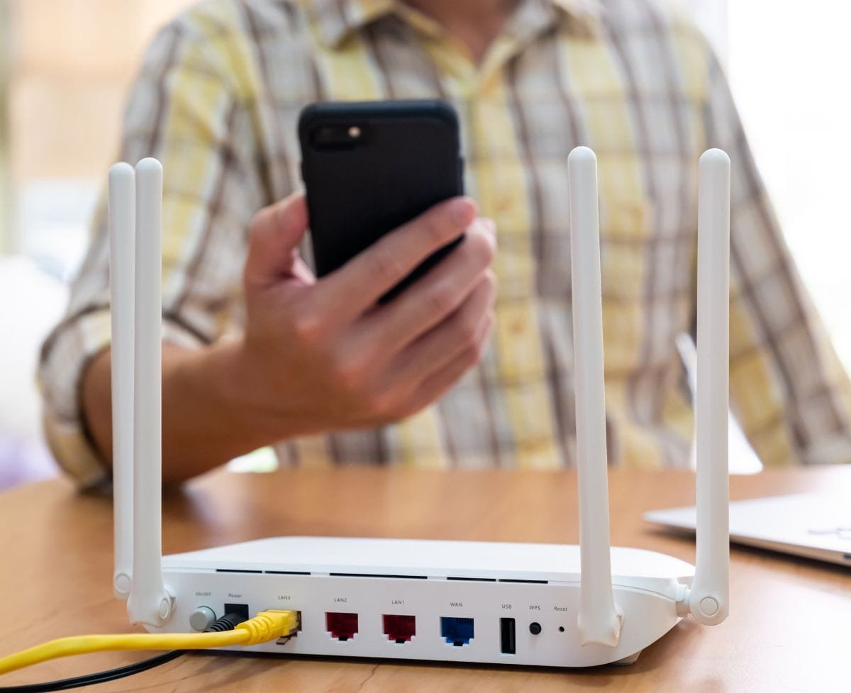 Is Wi-Fi or Ethernet Better for the Home Network?