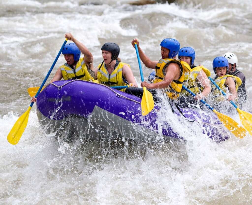 Tips To Consider When Going Whitewater Rafting