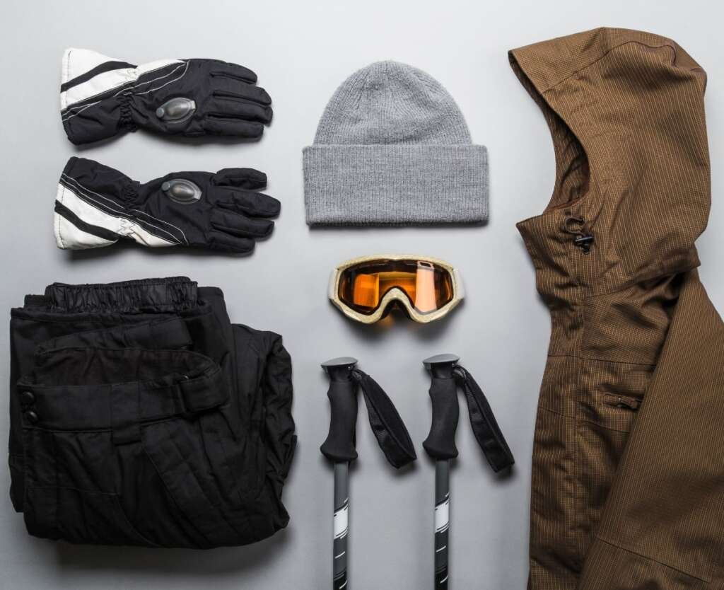 5 Essentials You Should Have in Your Snowmobile Tool Kit 5 Essentials You Should Have in Your Snowmobile Tool Kit