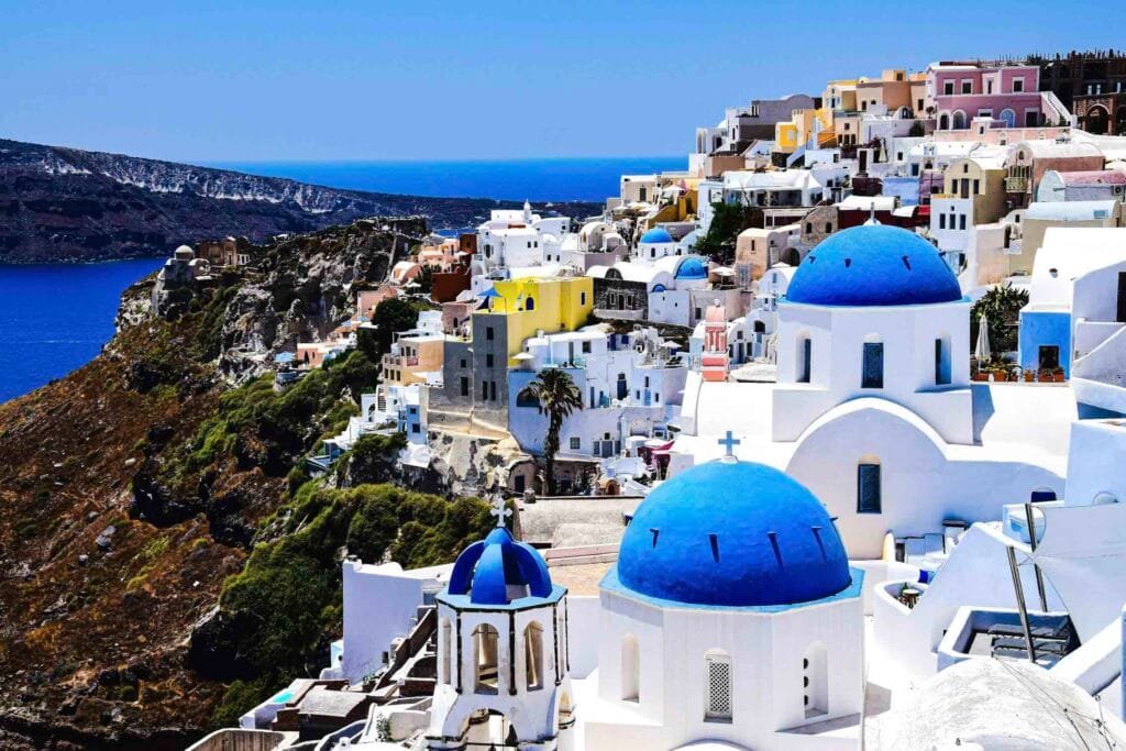 Island Hopping in Greece: Your Guide to Exploring the Greek Islands