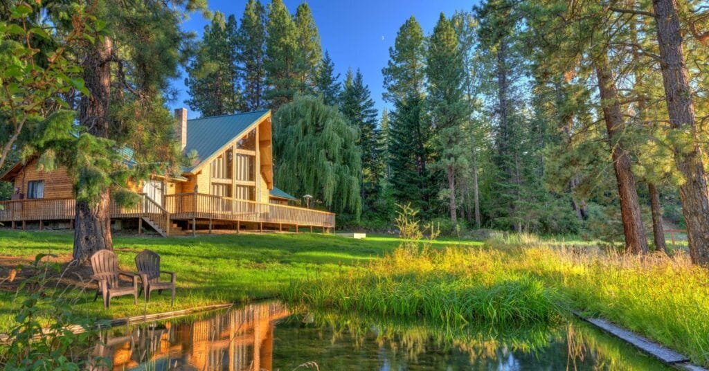 Should You Invest in Homes With Large Water Features?